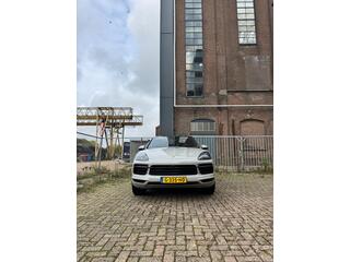 porsche-cayenne-coupé-3.0-e-hybrid