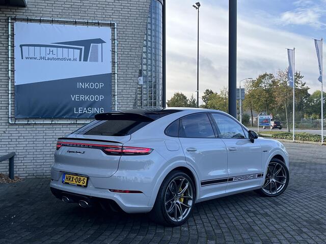 Porsche CAYENNE Coupé *TURBO S-E*680PK*CARBON*NL AUTO*APPROVED*SP.UITLAA