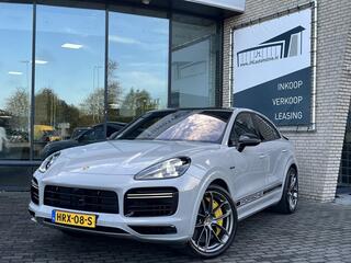 porsche-cayenne-coupé-*turbo-s-e*68