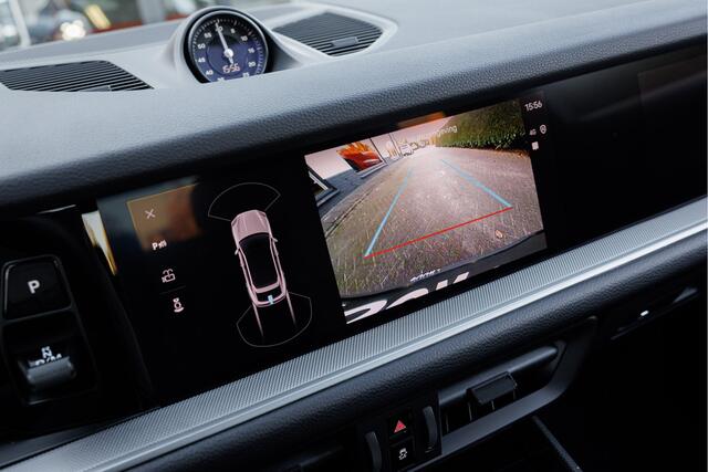 Porsche CAYENNE Coupé 3.0 E-Hybrid Sport Chrono Passenger Display - 18-weg Zetels - 360 Camera - Trekhaak