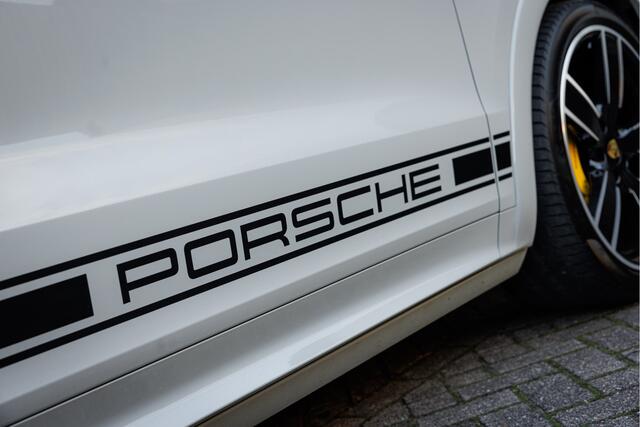 Porsche CAYENNE Coupé 3.0 E-Hybrid Platinum Edition Krijtgrijs - Luchtvering - Trekhaak - Head Up