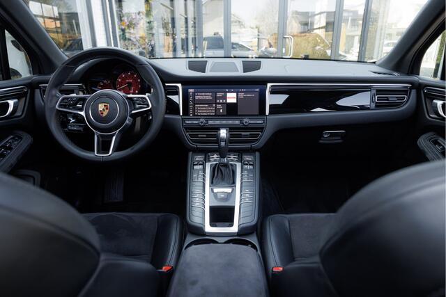 Porsche MACAN 2.9 GTS Kreide 381 pk Panoramadak - Bose - BTW-auto