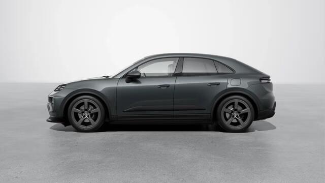 Porsche MACAN 4