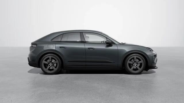 Porsche MACAN 4