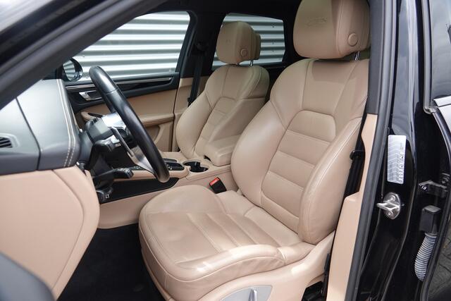Porsche MACAN 2.9 GTS | Panodak | Beige | Sportuitlaat |