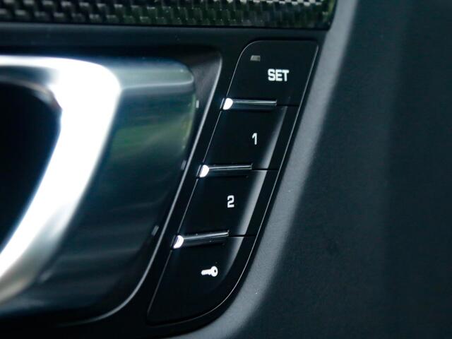 Porsche MACAN 2.9 GTS | Jet Black | Burmester | PCCB | Pano | PASM | Sport Chrono