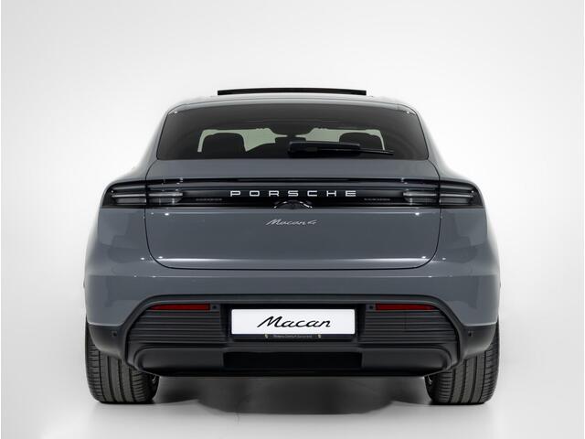 Porsche MACAN 4