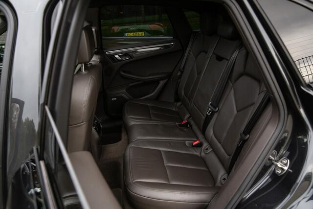 Porsche MACAN 3.0 S , Panoramadak, Carplay,