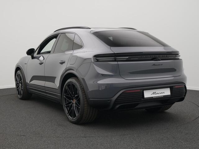 Porsche MACAN 4