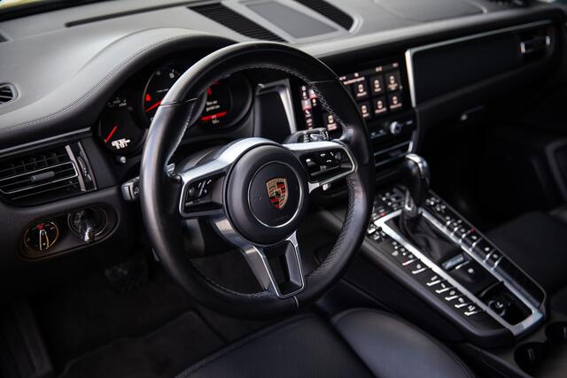 Porsche MACAN 2.0 , Panoramadak, Memory seats, Luchtvering, Stoelverwarming,