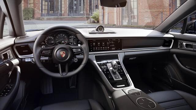 Porsche PANAMERA 4 E-Hybrid Platinum Edition