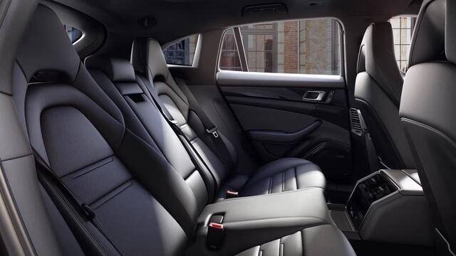 Porsche PANAMERA 4S E-Hybrid Sport Turismo