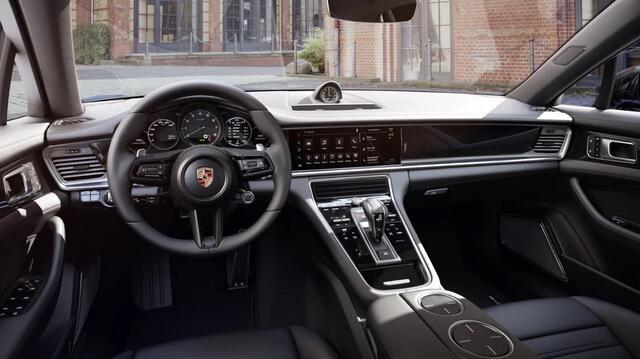 Porsche PANAMERA 4 E-Hybrid Platinum Edition