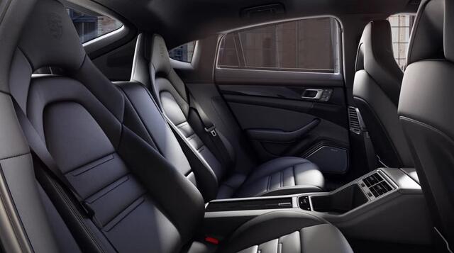 Porsche PANAMERA 4 E-Hybrid Platinum Edition