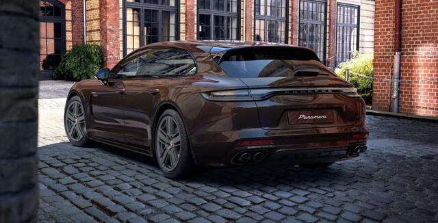 Porsche PANAMERA Sport Turismo 4 E-Hybrid Platinum Edition
