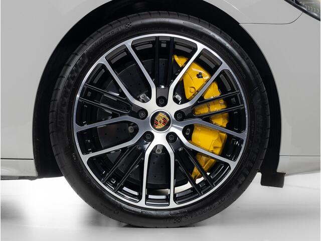 Porsche PANAMERA Turbo S E-Hybrid Sport Turismo