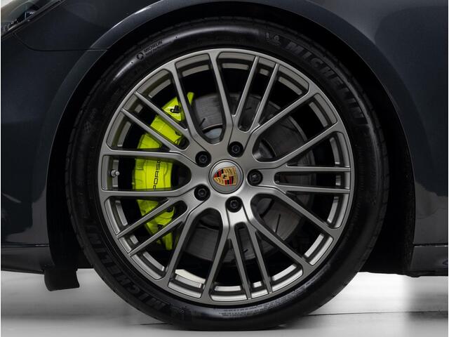 Porsche PANAMERA 4 E-Hybrid Platinum Edition
