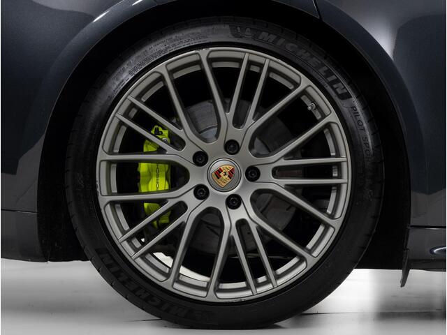 Porsche PANAMERA 4 E-Hybrid Platinum Edition