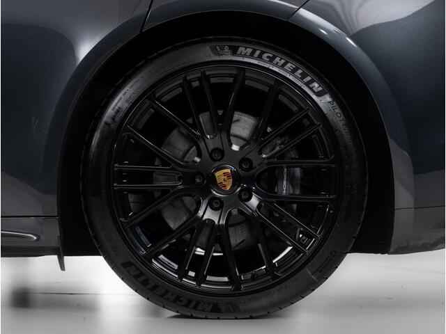 Porsche PANAMERA 4 E-Hybrid Sport Turismo Platinum Edition