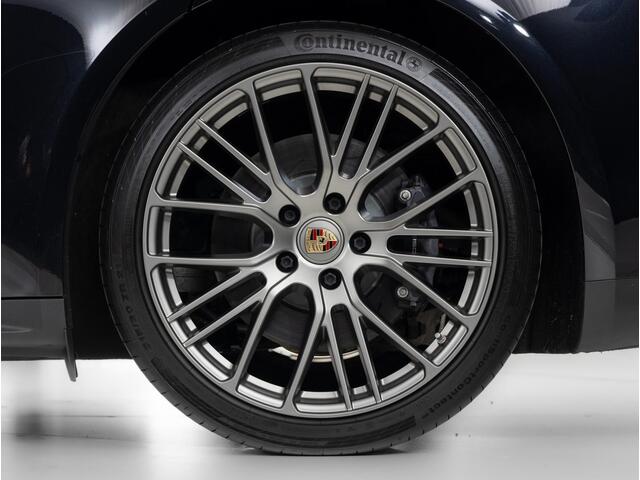 Porsche PANAMERA 4 E-Hybrid Sport Turismo Platinum Edition