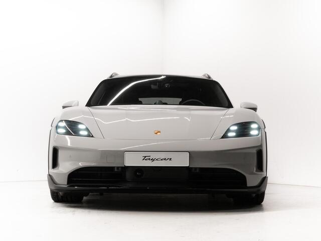 Porsche Taycan Cross Turismo 4