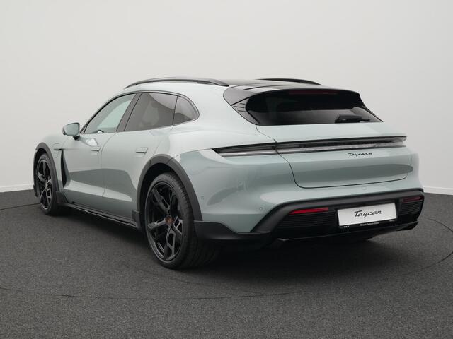 Porsche Taycan 4 Cross Turismo