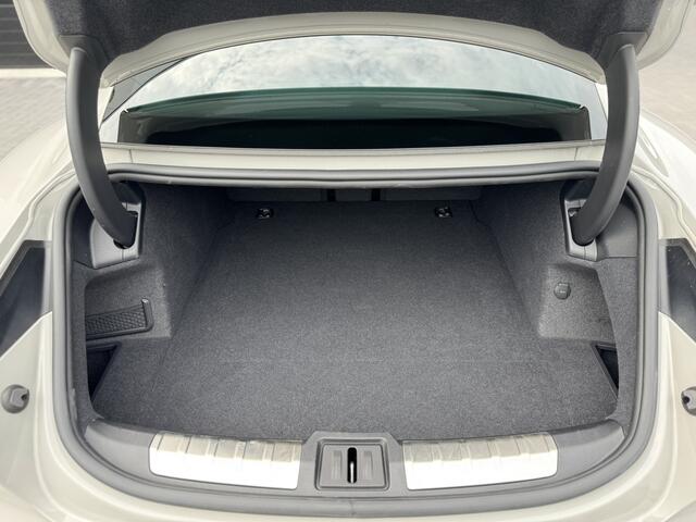 Porsche Taycan 4S Performance 93 kWh | Panorama | Achterasbesturing | Dual Display | Sport Design | Sport Chrono