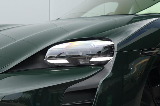 Porsche Taycan GTS 93 kWh / Sport Chrono / Bose