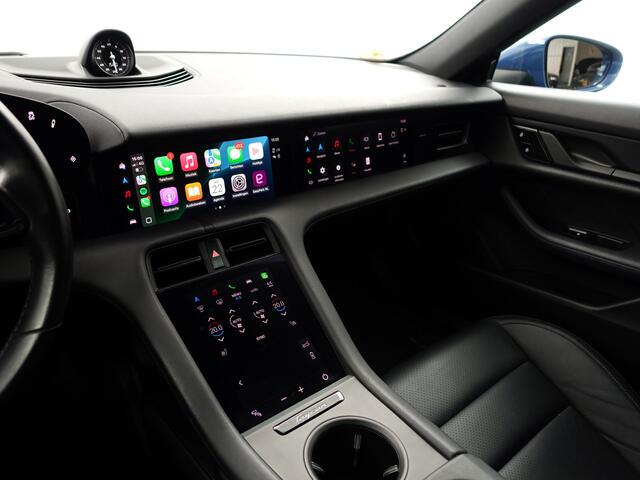 Porsche Taycan Performance 84 kWh- Bijrijdersdisplay, Panoramadak, Sport Chrono Pakket, Apple Carplay/Android Auto, Performance accu Plus