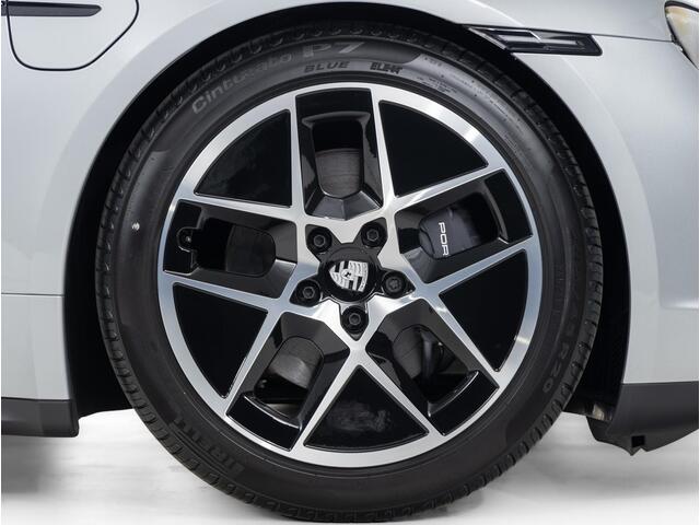 Porsche Taycan Sport Turismo