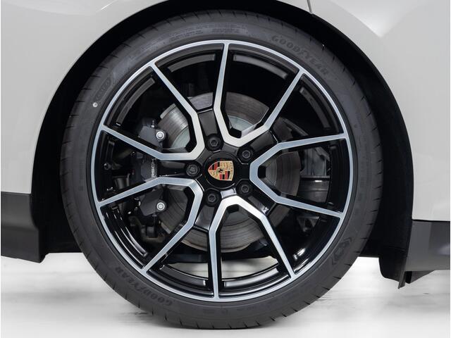 Porsche Taycan Sport Turismo