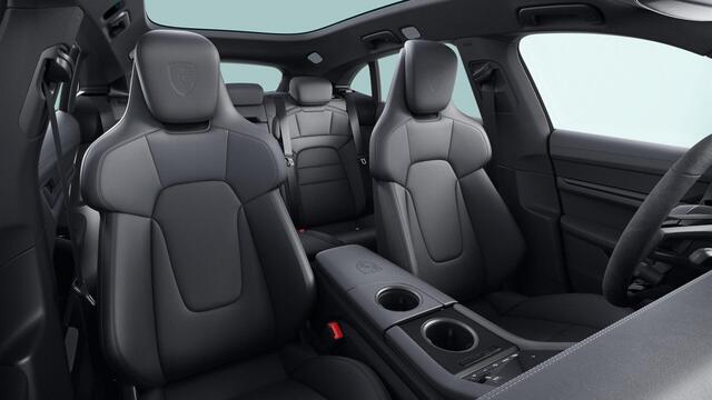 Porsche Taycan Cross Turismo 4 Cross Turismo