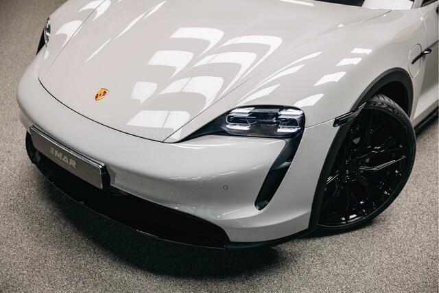 Porsche Taycan Cross Turismo 4 93 kWh | Sport Chrono | Stoelverwarming | Luchtvering | 360 camera |