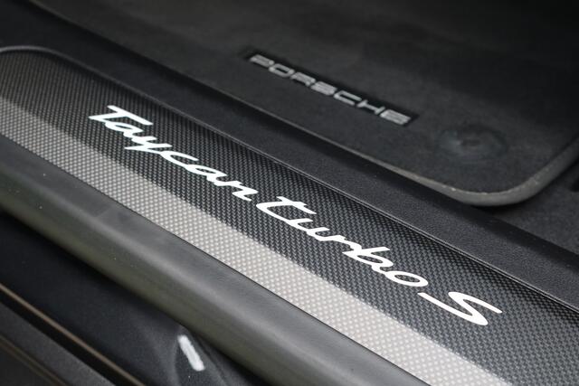 Porsche Taycan TURBO S 93kWh Fabrieksgarantie T/M 03-2027 Carbon Int.Delen I Pano I Sport Chrono