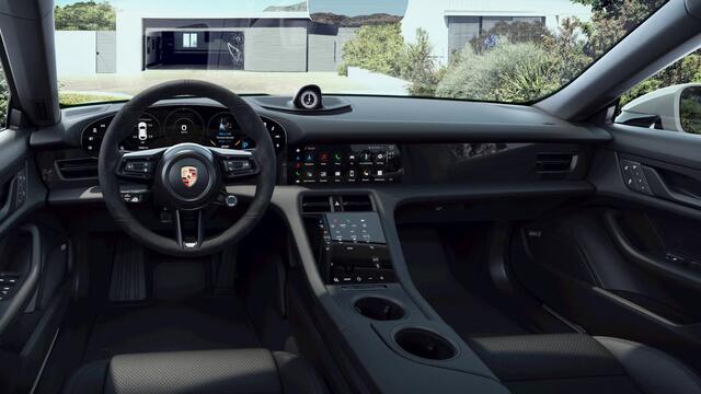 Porsche Taycan Sport Turismo