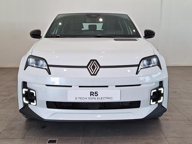 Renault 5 Evolution 40 kWh | Van: ¤ 29.059,- nu rijklaar voor: ¤ 27.559,-