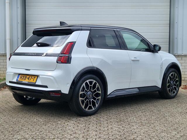 Renault 5 Comfort Range Roland-Garros 52 kWh / Levertijd I.O. /