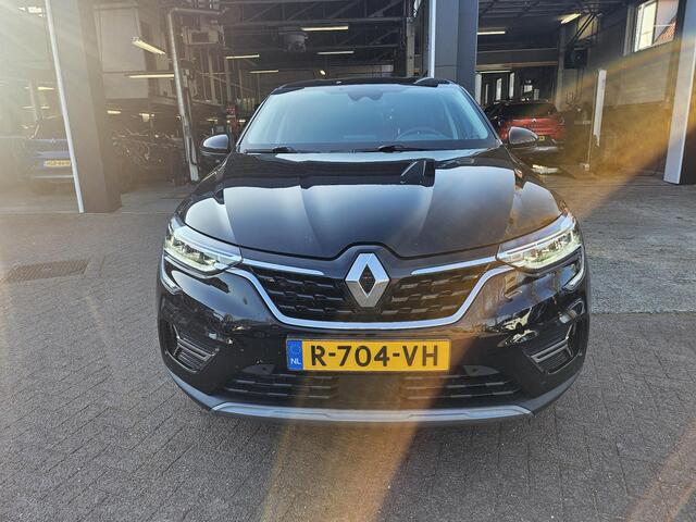 Renault Arkana 1.6 E-Tech Hybrid 145 Intens