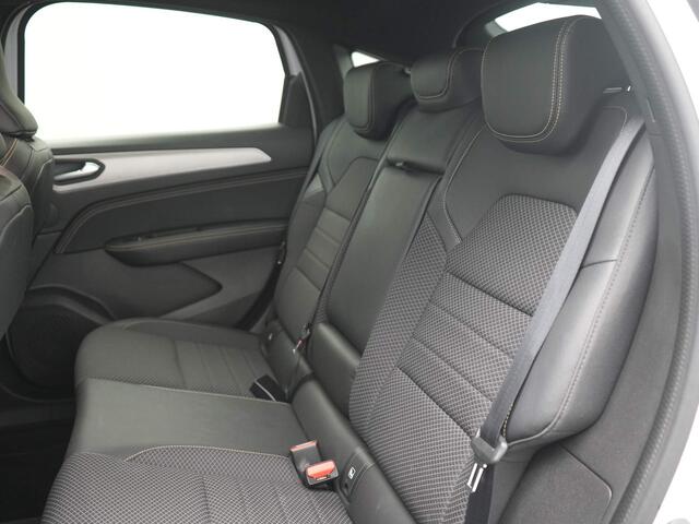 Renault Arkana 1.6 E-Tech Hybrid 145 Techno - DEMO - Elektrische stoelen - Stoel- en stuurverwarming - 360 graden camera