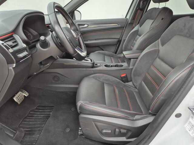 Renault Arkana 1.6 E-Tech Hybrid 145 R.S. Line Automaat / Pack Look / Apple Carplay Android Auto / Adaptief CC / Stuur- en Stoelverwarming / Achteruitrijcamera / Keyless Entry/Start / Climate control / Draadloze telefoon lader /