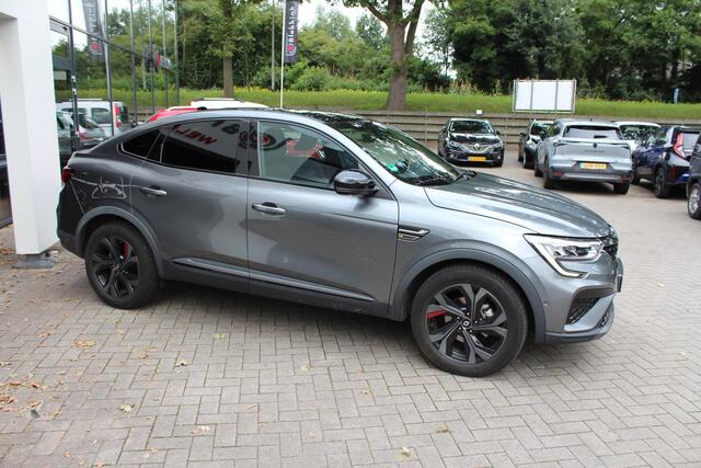 Renault Arkana 1.6 E-Tech Hybrid 145 R.S. Line