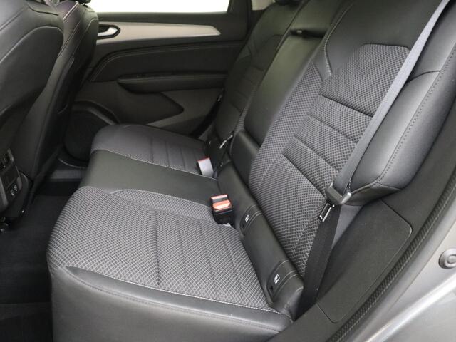 Renault Arkana 1.6 E-Tech Hybrid 145 Intens | Navigatie | Achteruitrijcamera | Climate Control | LED Koplampen | Lichtmetalen velgen 18"