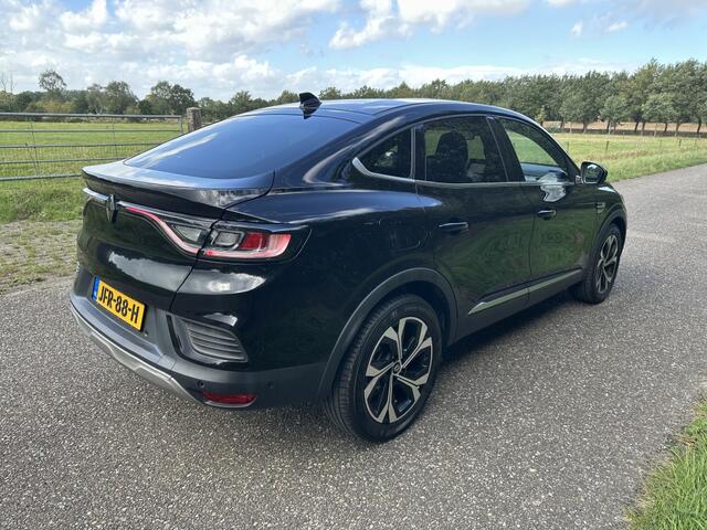 Renault Arkana 1.6 E-T f h 145 tech