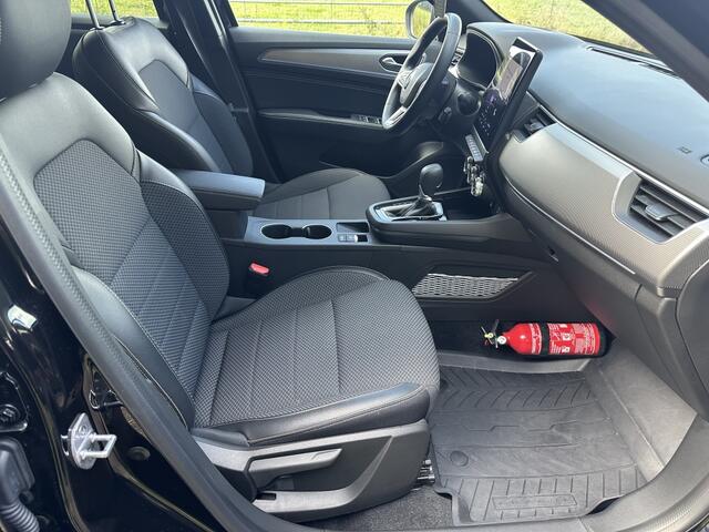 Renault Arkana 1.6 E-T f h 145 tech