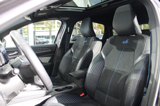 Renault Arkana 1.6 E-Tech full hybrid 145 esprit Alpine | Panoramadak | Stoelverwarming | Stuurwielverwarming | Dodehoek detectie