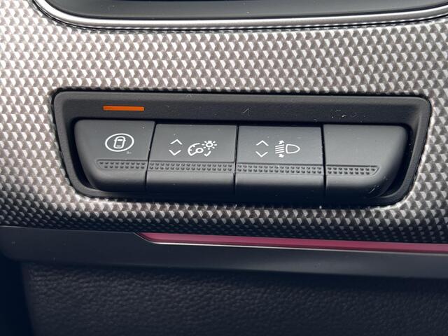 Renault Arkana 1.6 E-Tech full hybrid 145 techno Automaat / Fabrieksgarantie tot 17-03-2027 / Adaptieve CC / Dode hoek sensor / Climate control / Navigatie groot scherm / Apple Carplay Android / 18" LM wielen /