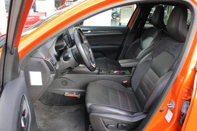 Renault Arkana 1.6 E-Tech Hybrid 145 R.S. Line | Elektrische stoelbediening | Adaptieve cruise |