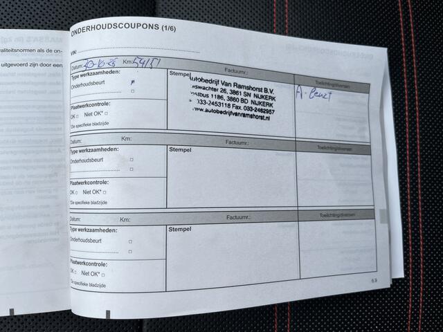 Renault Arkana 1.6 E-Tech Hybrid 145 PK R.S. Line / Apple Carplay - Android Auto / Camera / Stoelverw. + Stuurverw,. / Keyless / 18'' LMV /