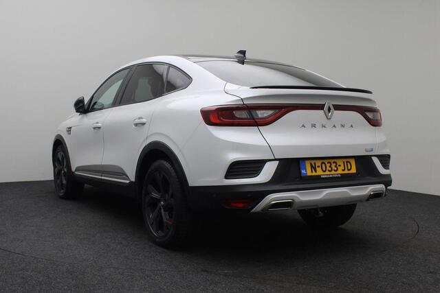 Renault Arkana 1.6 E-Tech Hybrid 145 R.S. Line 2021 | Navigatie | Cruise Control Adaptief | Verwarmde Voorstoelen | Bose Audio | Draadloze Telefoon Lader | Achteruitrij Camera | 2 Sleutels | NAP
