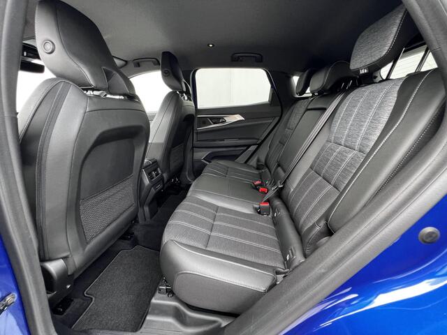 Renault Austral 1.3 mild hybrid 160 Techno Automaat / Volledig digitaal dashboard / Trekgewicht 1.800 kg / Elektr. bestuurdersstoel en klep / Navi / Adapt. CC / Apple Carplay Android / 19" LM wielen /